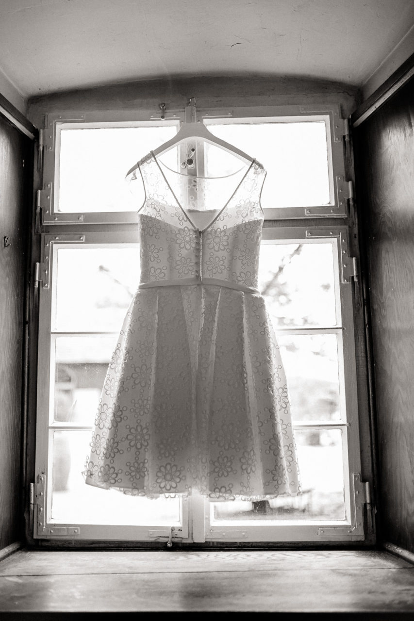 barn wedding germany-farm house wedding-vintage boho chic wedding inspiration-short wedding dress