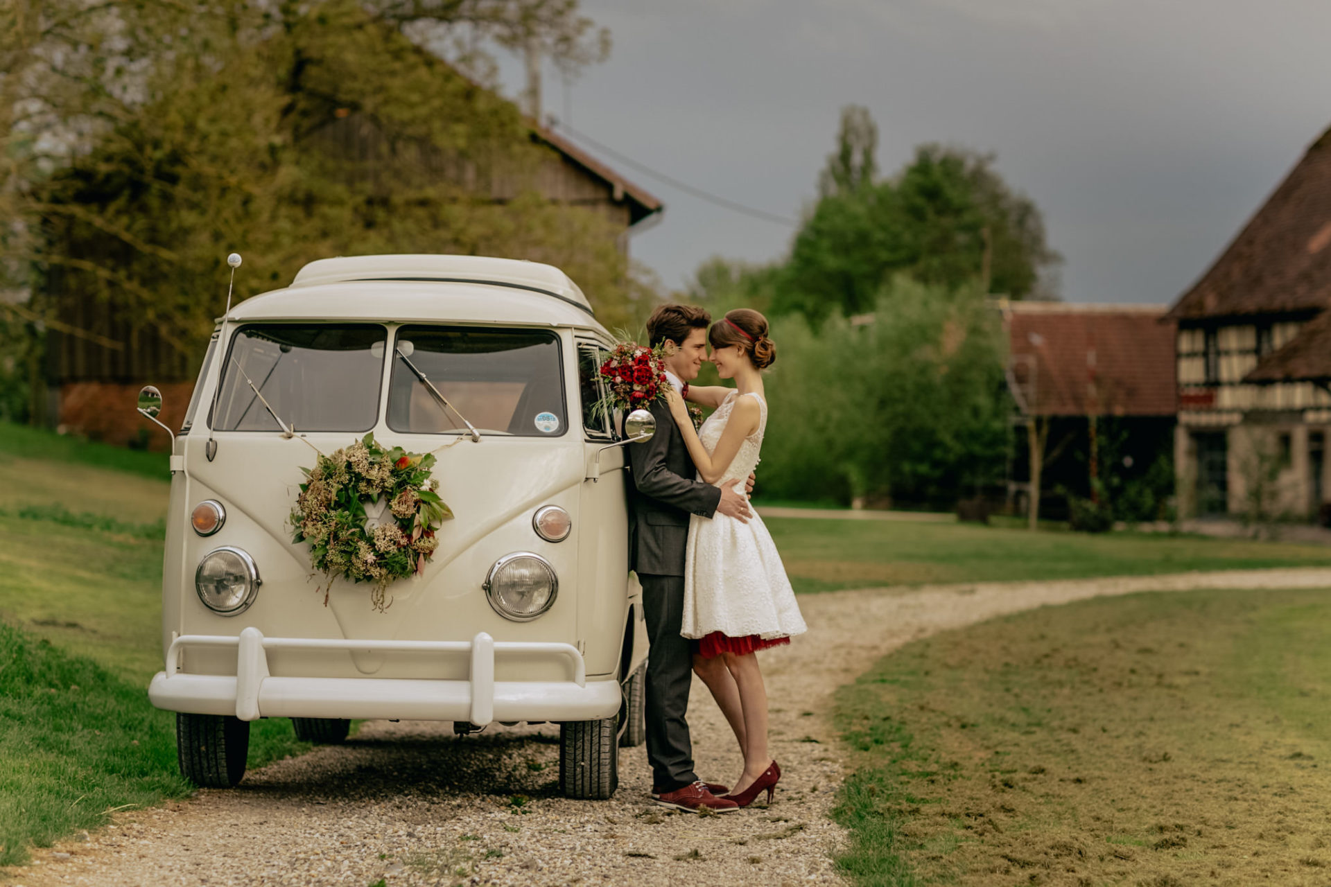 barn wedding germany-marsala decoration-peonies bouquet-vw t1 wedding car-vintage wedding