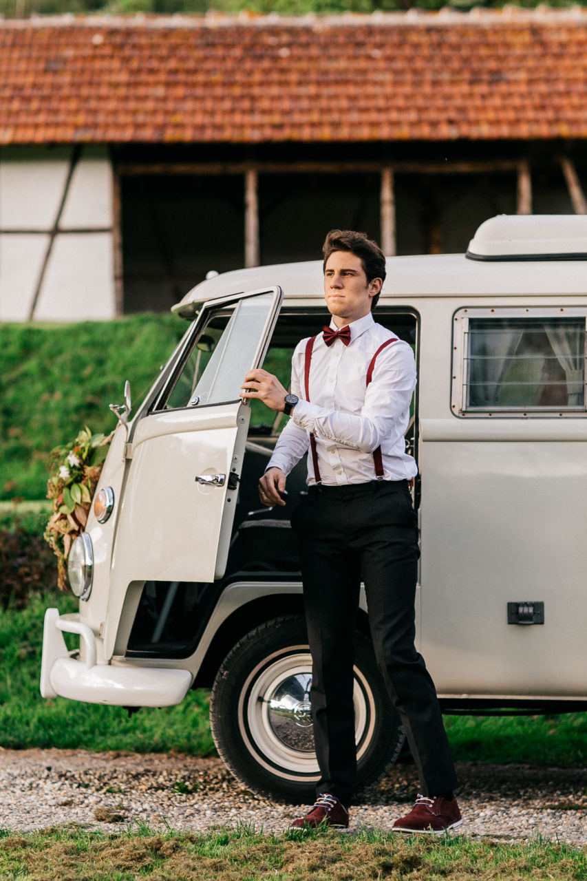 barn wedding germany-marsala decoration-peonies bouquet-vw t1 wedding car-vintage wedding