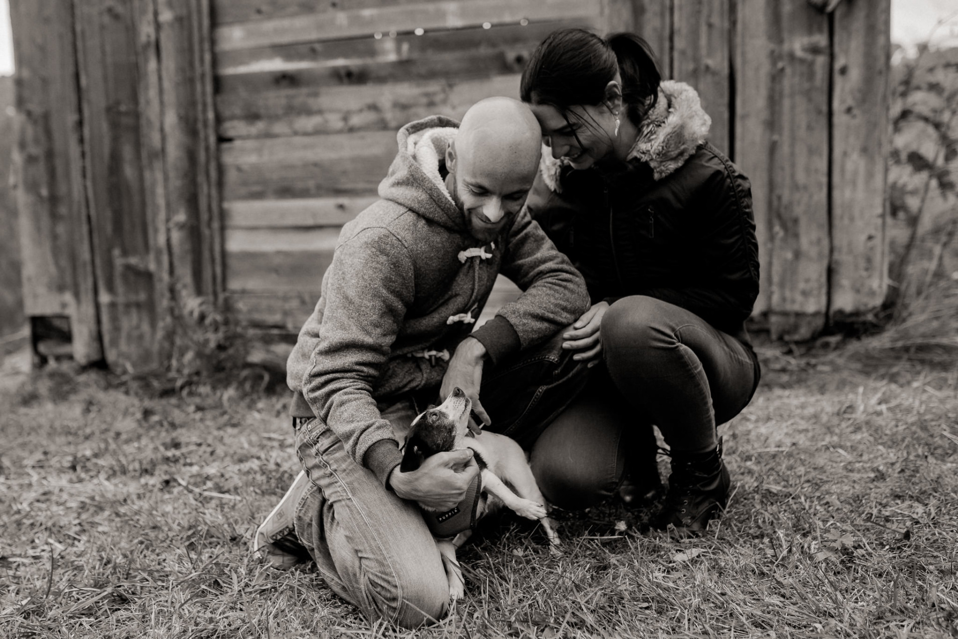 engagement photos with dog-wedding photographer austria-engagement photos austria