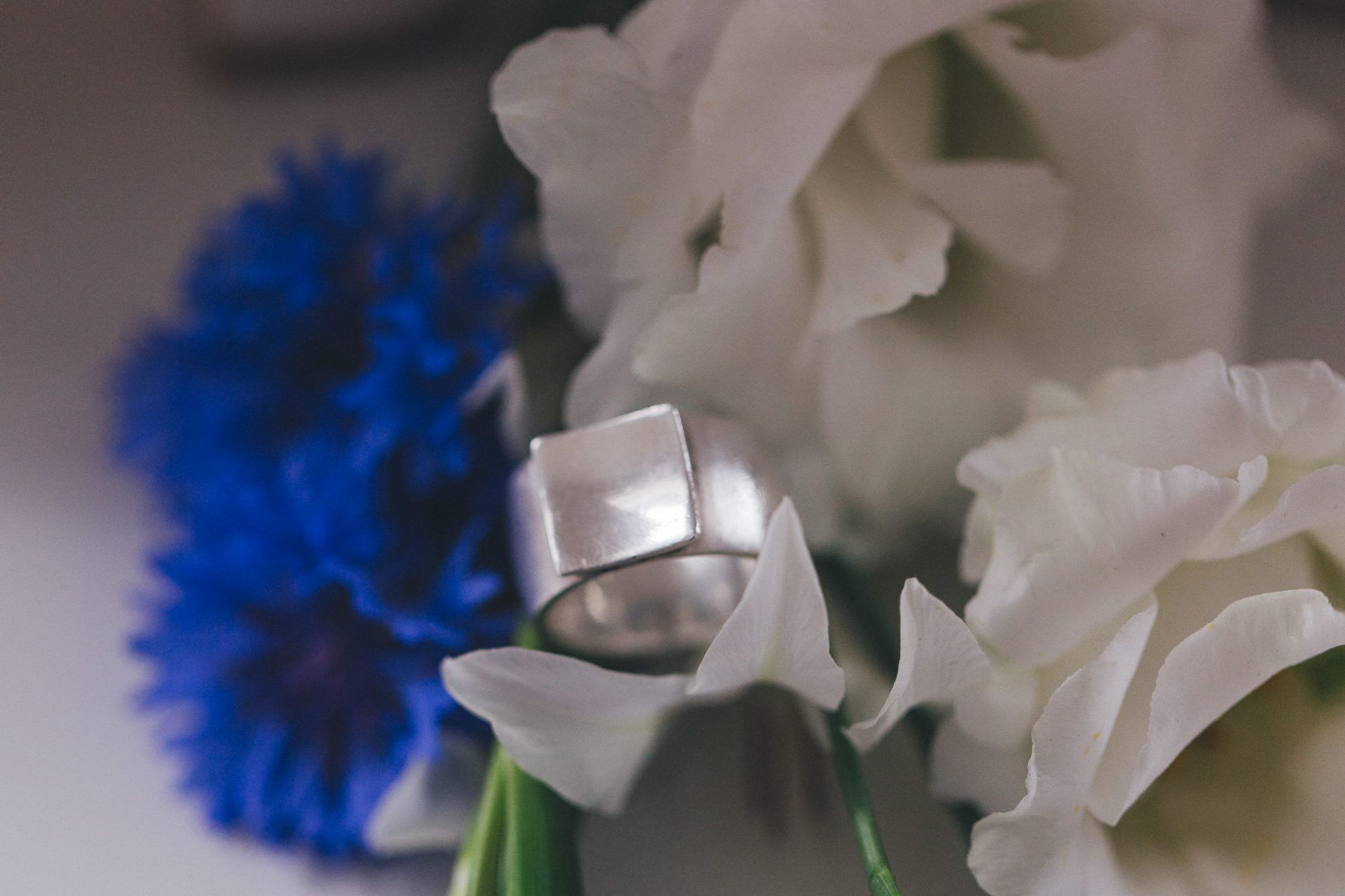Wedding photographer berlin-berlin destination wedding-farm wedding germany-countryside wedding europe-7 bridal party-getting ready bride-details-wedding photographer germany-summer garden wedding