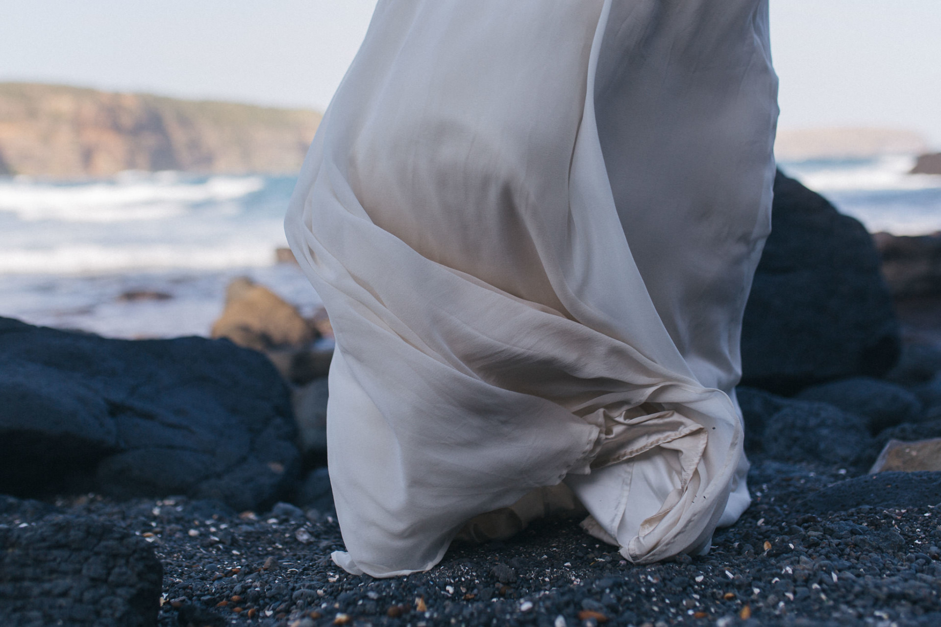 Wedding photographer melbourne-elopement mornington peninsula-mornington wedding photographer-13 wedding photographer melbourne-elopement australia-beach wedding melbourne-mornington peninsula bride-elfenkleid gown