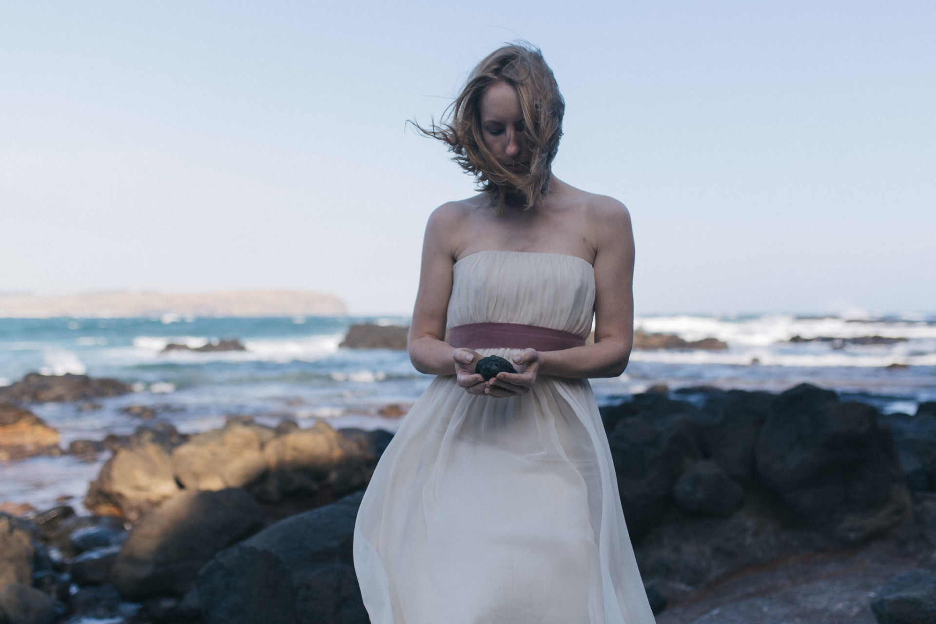 Wedding photographer melbourne-elopement mornington peninsula-mornington wedding photographer-16 wedding photographer melbourne-elopement australia-beach wedding melbourne-mornington peninsula bride-bridal portraits