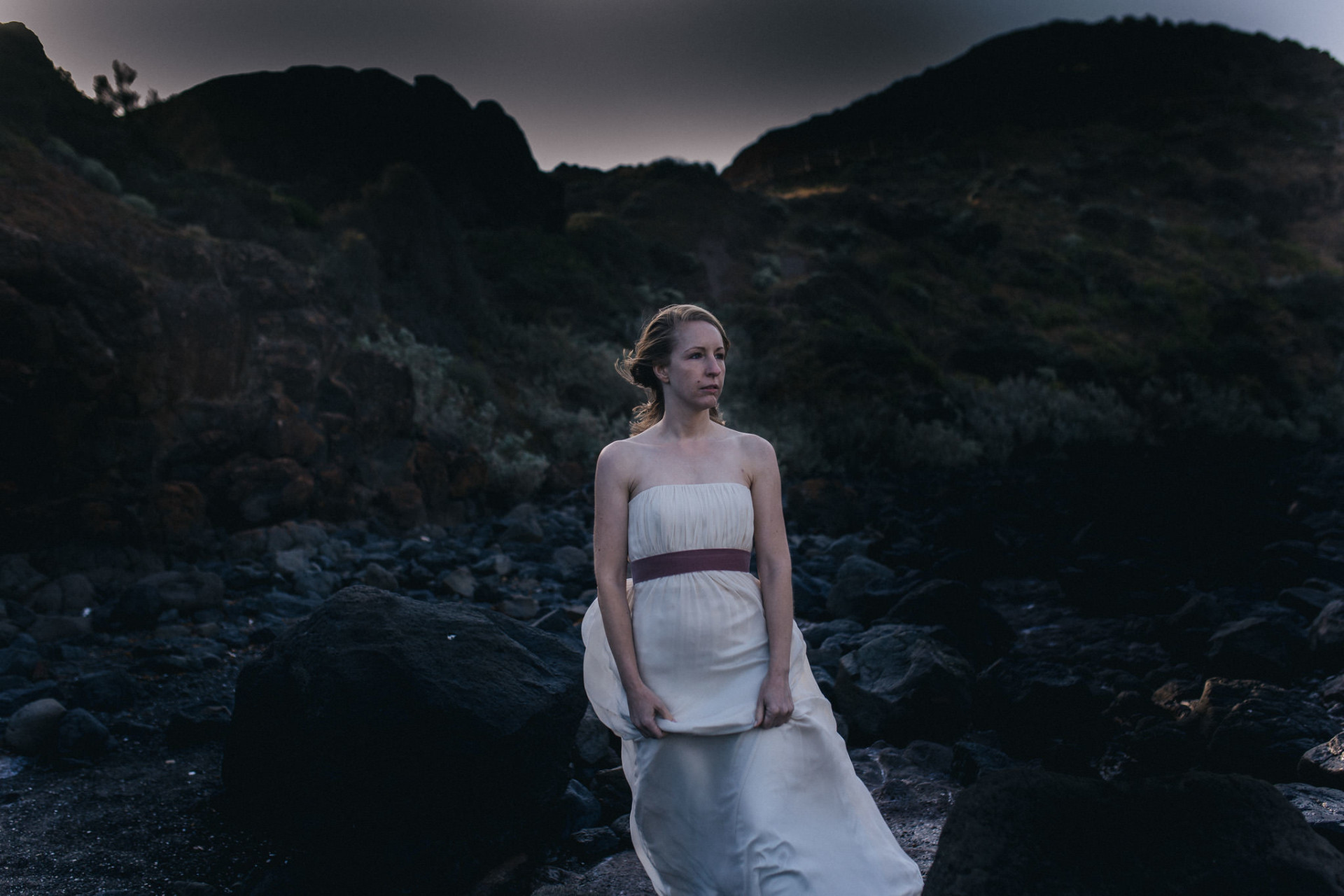 Wedding photographer melbourne-elopement mornington peninsula-mornington wedding photographer-20 wedding photographer melbourne-elopement australia-beach wedding melbourne-mornington peninsula bride-bridal portraits