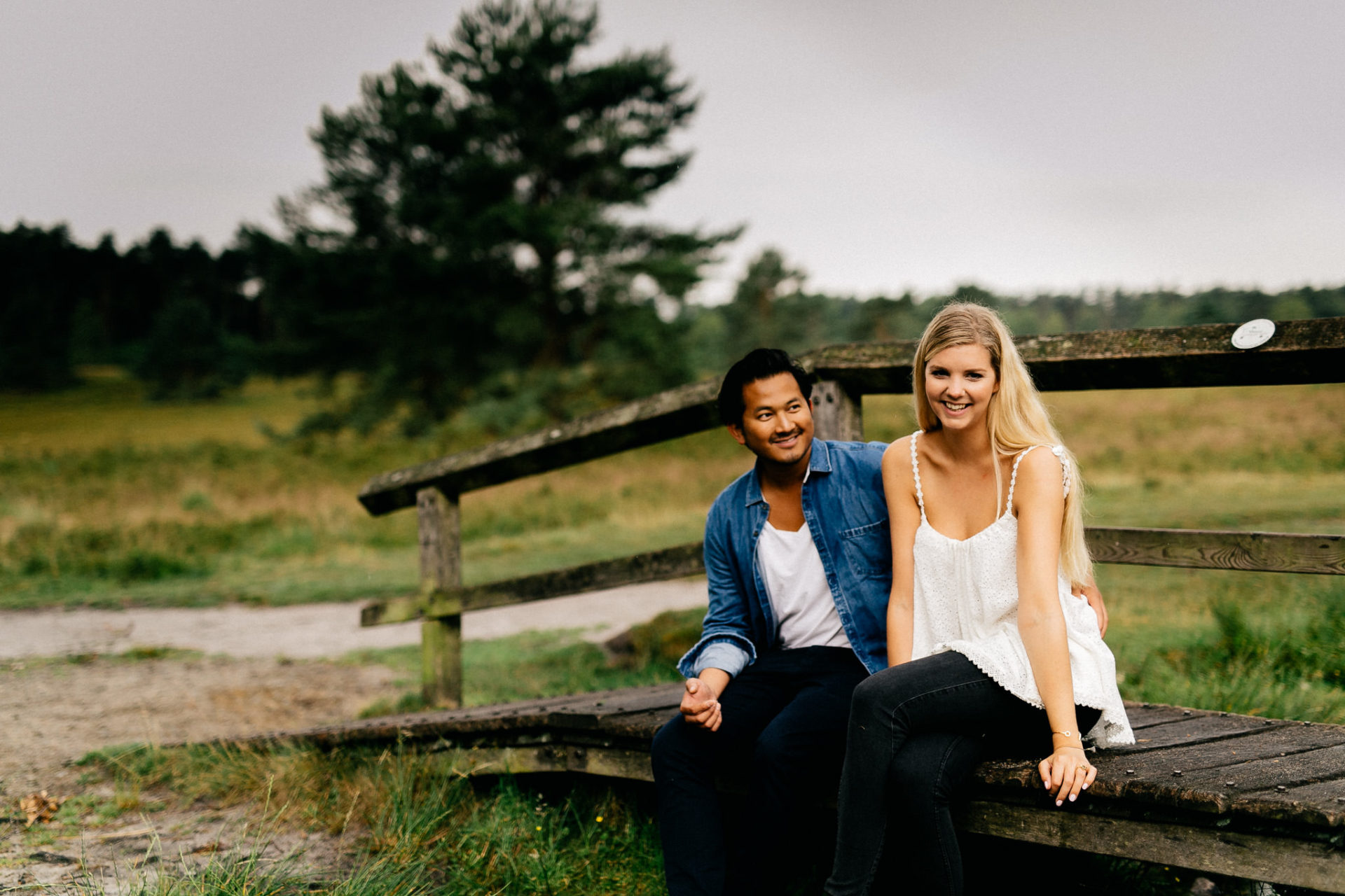 boho style couple-engagement photos hamburg-wedding photographer germany-elopement europe