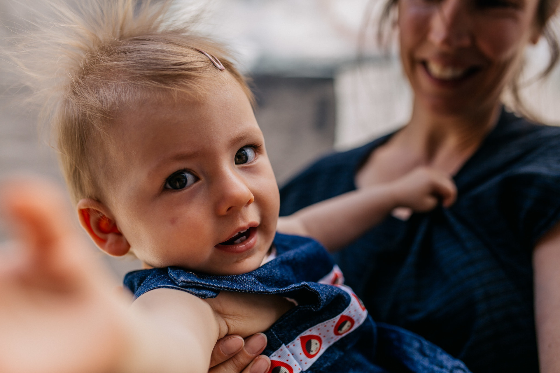 Family photographer Melbourne-family portrait collingwood