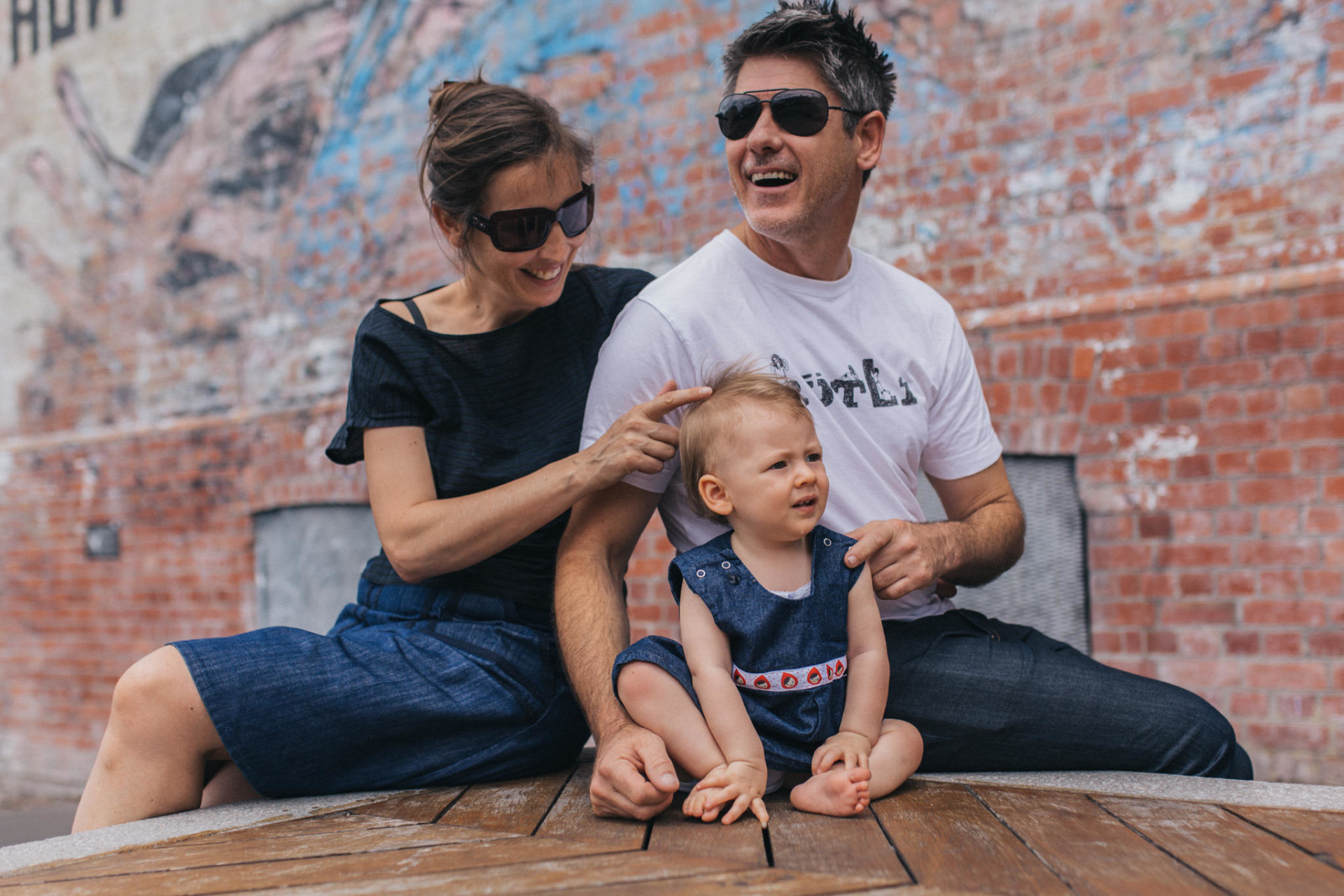 collingwood baby-melbourne collingwood family photo