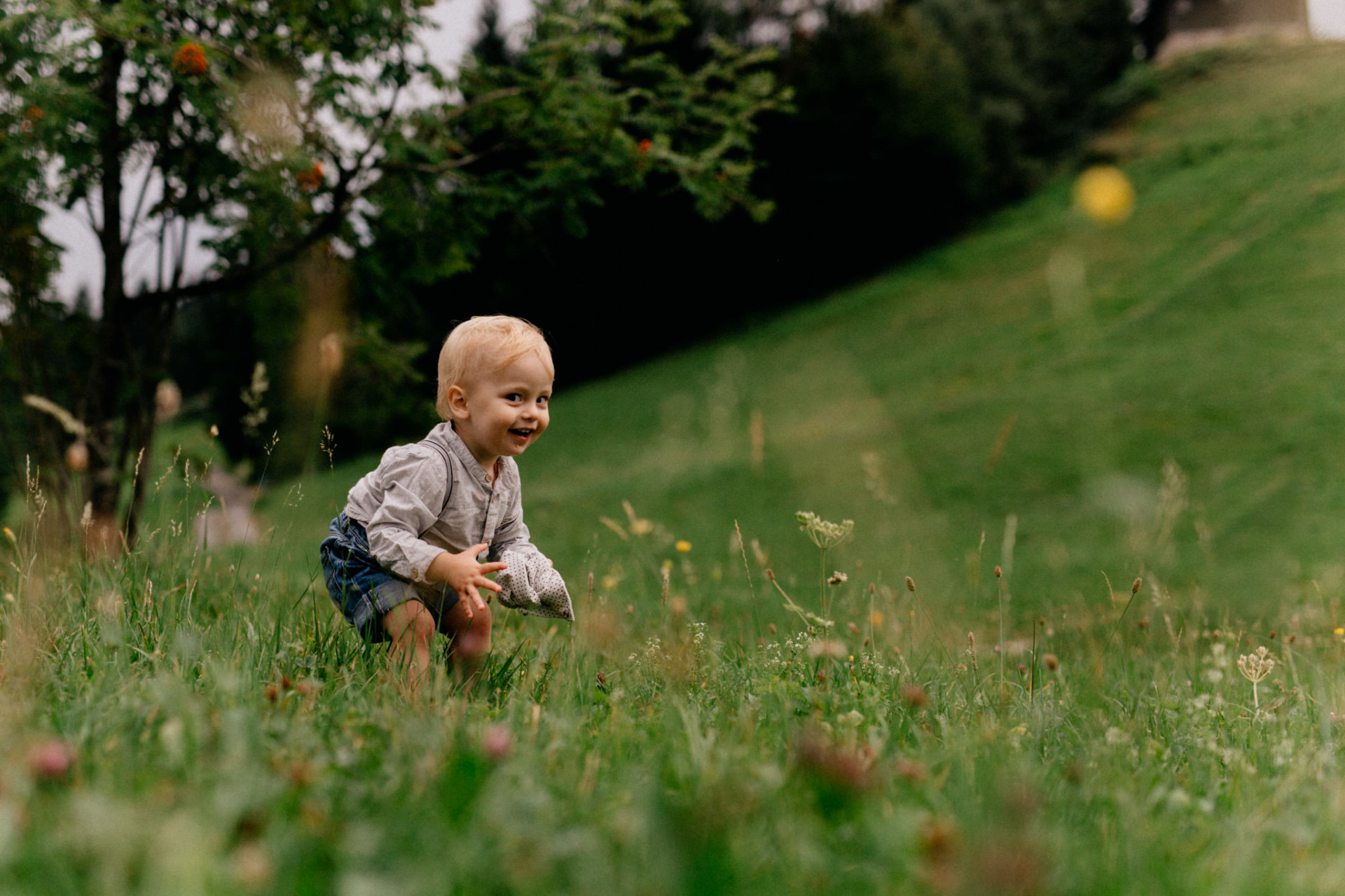 family photographer stuttgart-family journal-family photographer austria-35 family photographer stuttgart-kindergarten kids-candid family portrait-family journal germany-austria photographer family