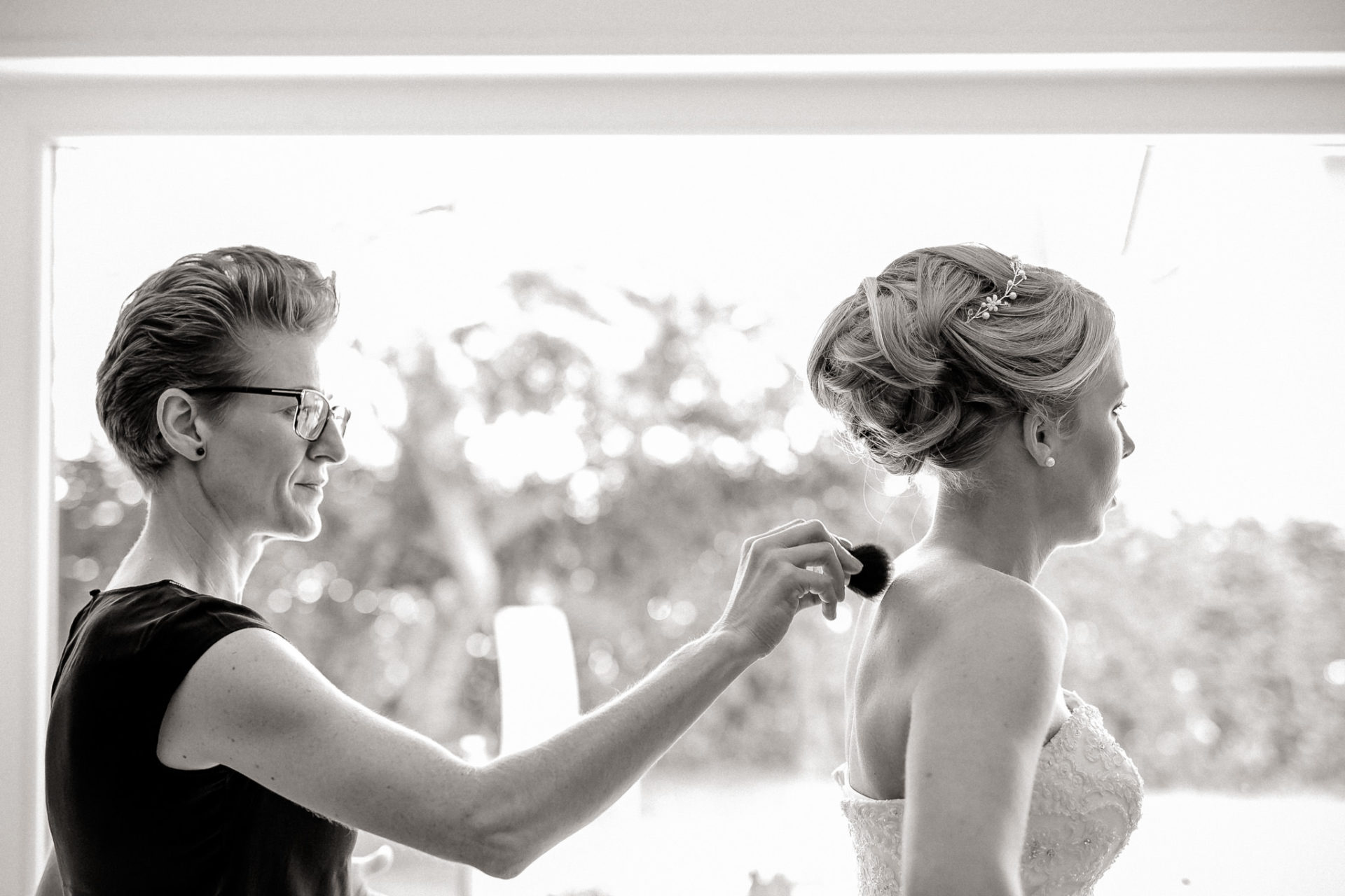vineyard barn wedding south germany-12 bride getting ready details-creative wedding portraits germany-elopement photographer europe-vineyard wedding stuttgart