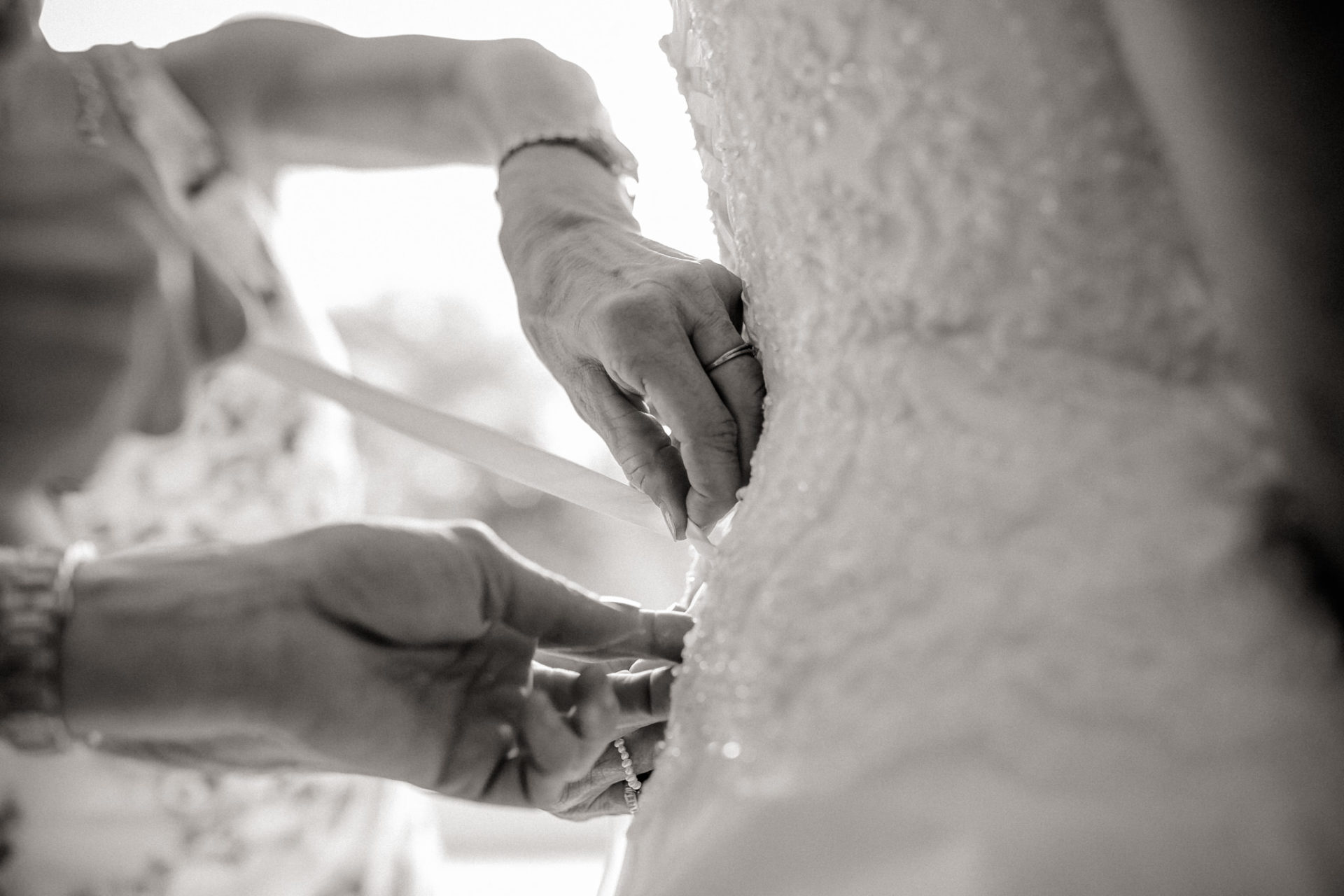 vineyard barn wedding south germany-9 bride getting ready details-creative wedding portraits germany-elopement photographer europe-vineyard wedding stuttgart
