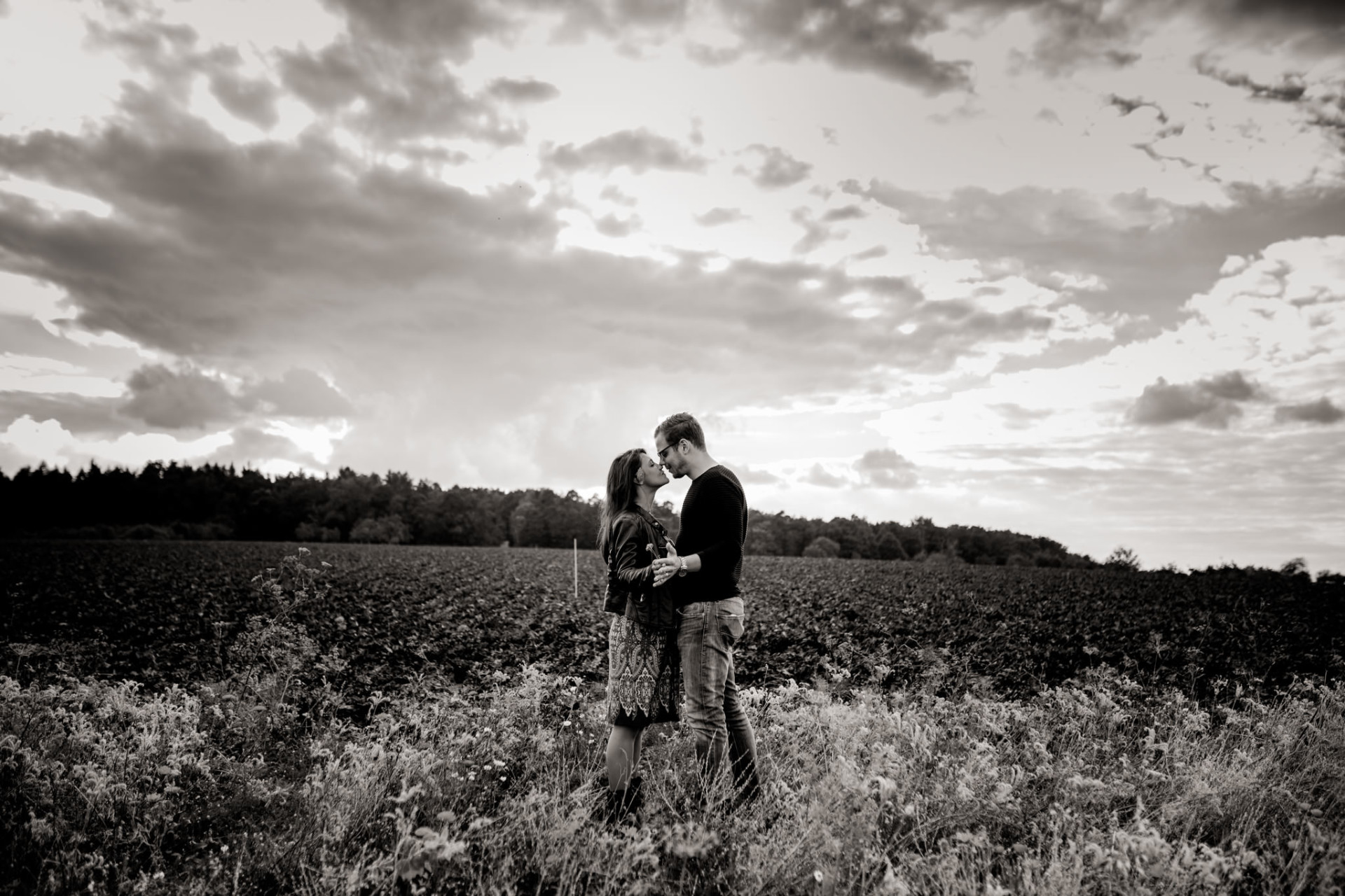 engagement session stuttgart-wedding photographer stuttgart-germany elopement photographer