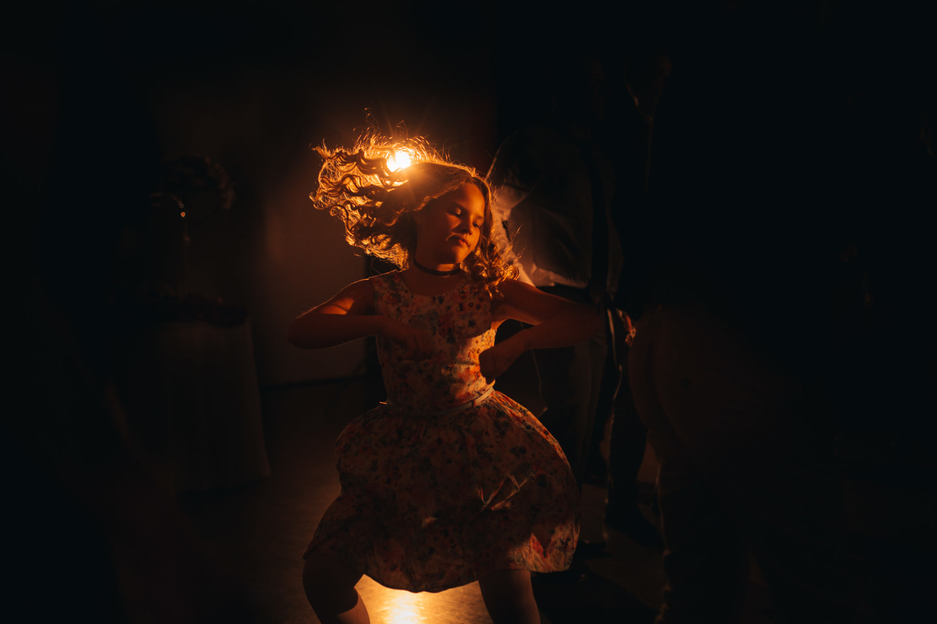 wedding party-dancing flower girl-wedding photographer ludwigsburg