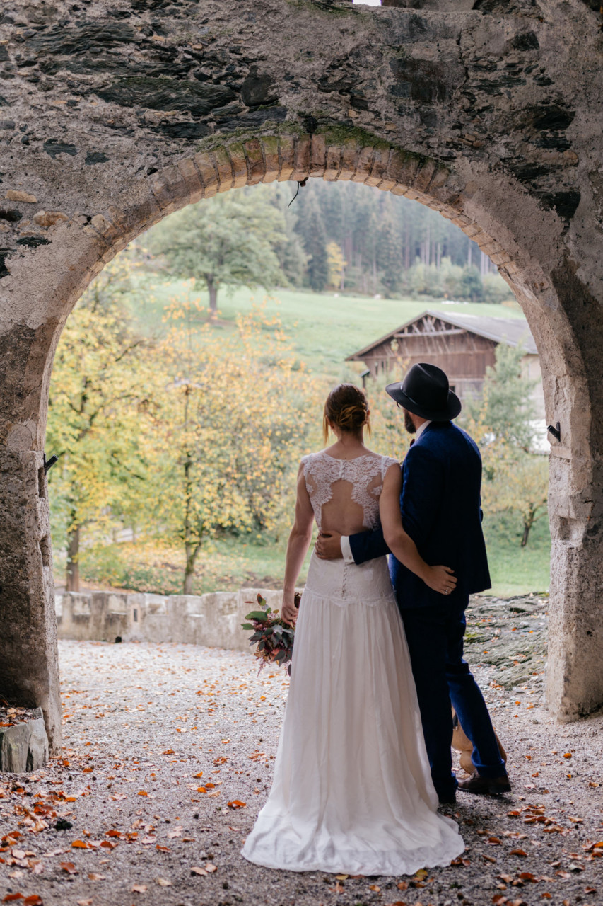 autumn wedding austria-wedding photographer austria-castle wedding austria