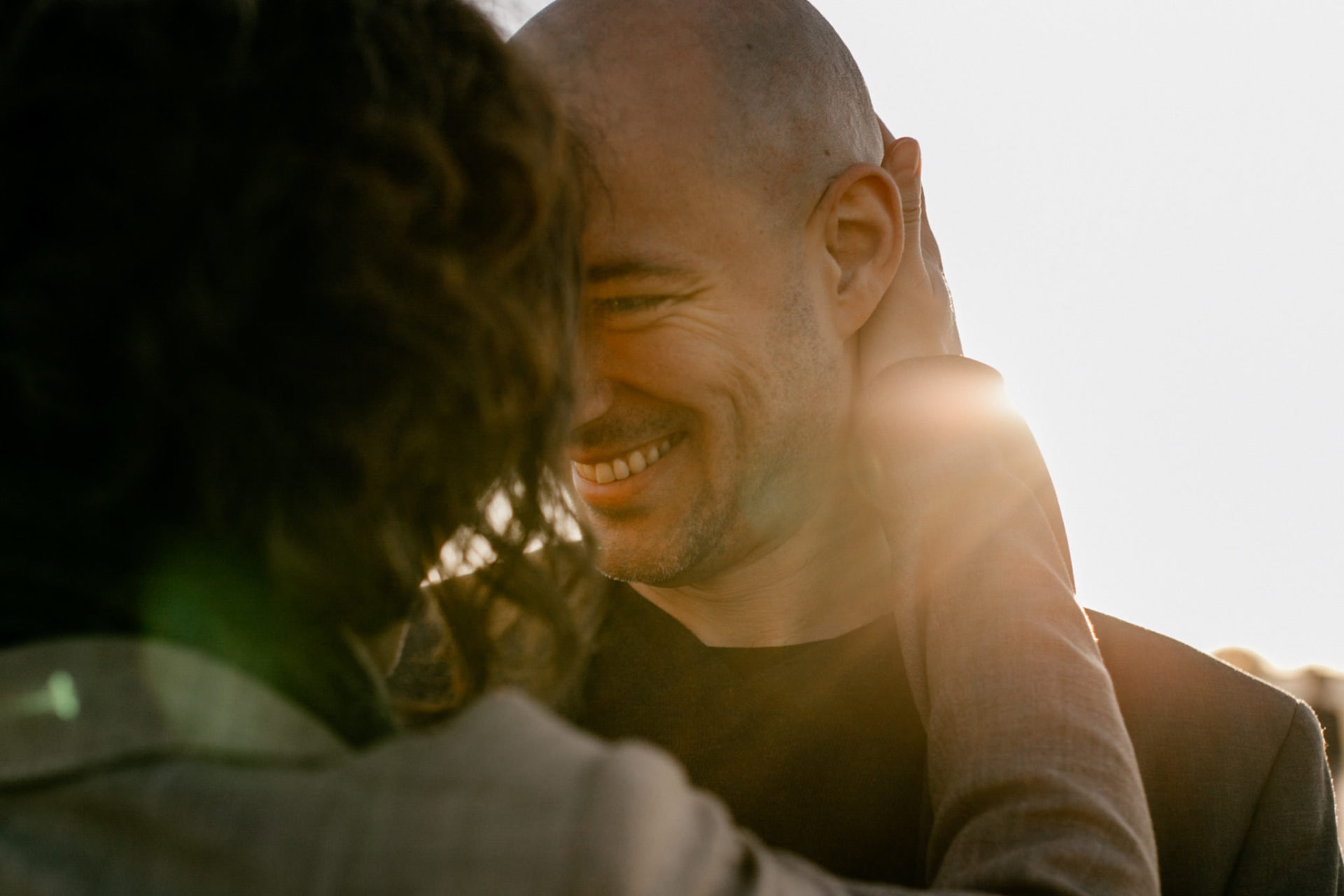 wedding photographer berlin-engagement session old airport-17 berlin engagement photos-germany elopement photographer-couple shoot berlin