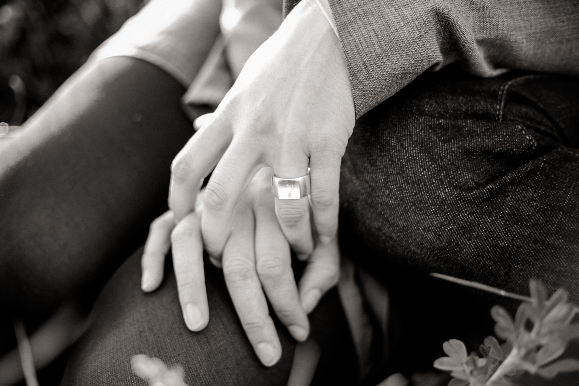 wedding photographer berlin-engagement session old airport-22 berlin engagement photos-germany elopement photographer-couple shoot berlin