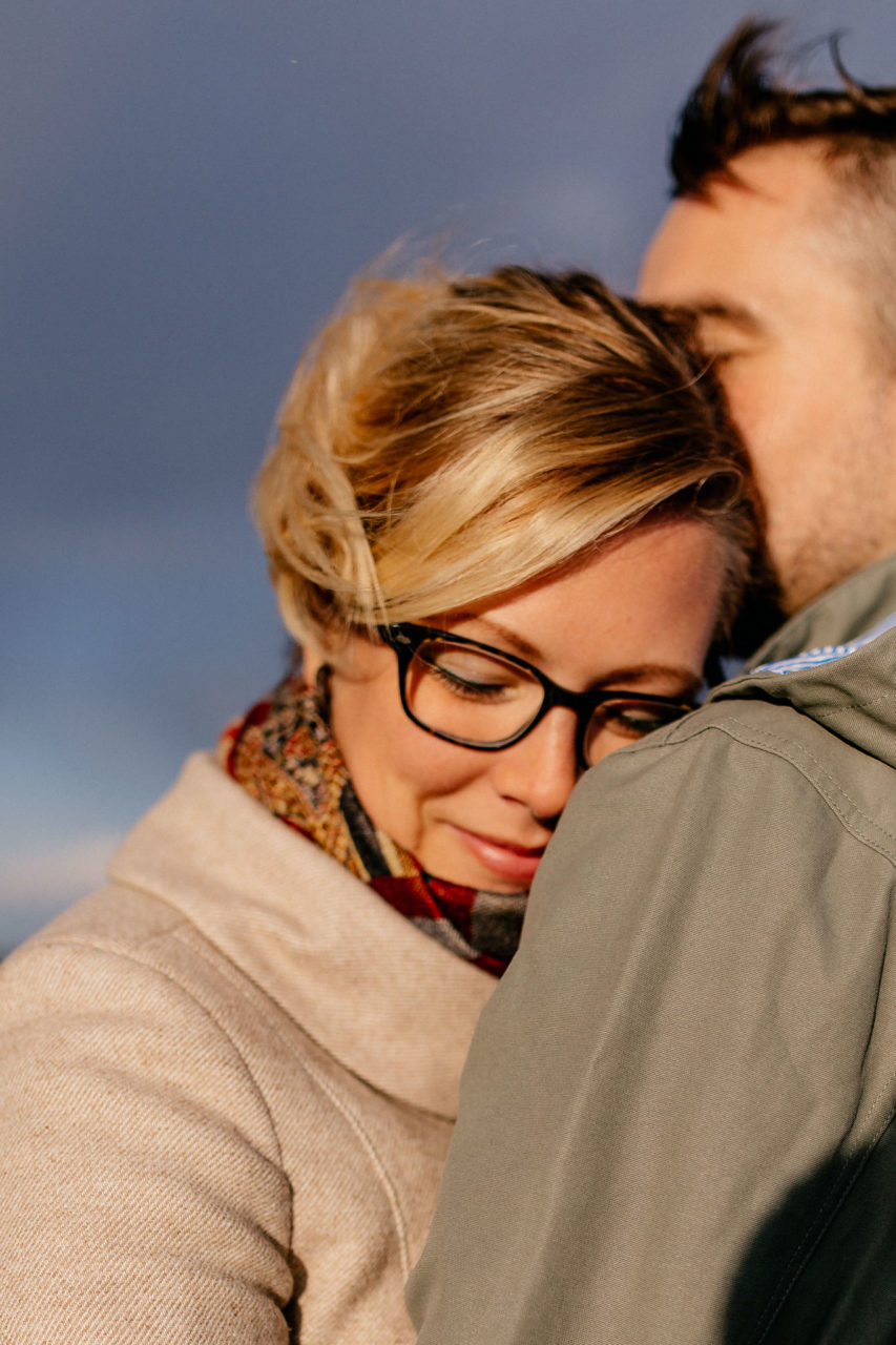 engagement session leipzig-couple shoot rain-storm portrait session-wedding photographer germany-elopement europe-kalte eiche