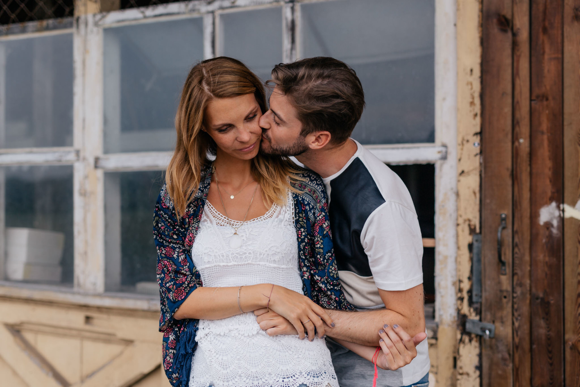 wedding photographer viena-vienna engagement shoot-elopememt photographer austria-38 vienna engagement photo-racecourse wedding freudenau