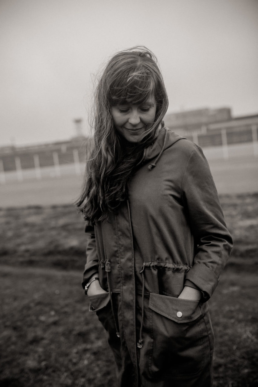 wedding photographer germany-engagement photos berlin-elopement europe-tempelhofer feld e-session-airport wedding