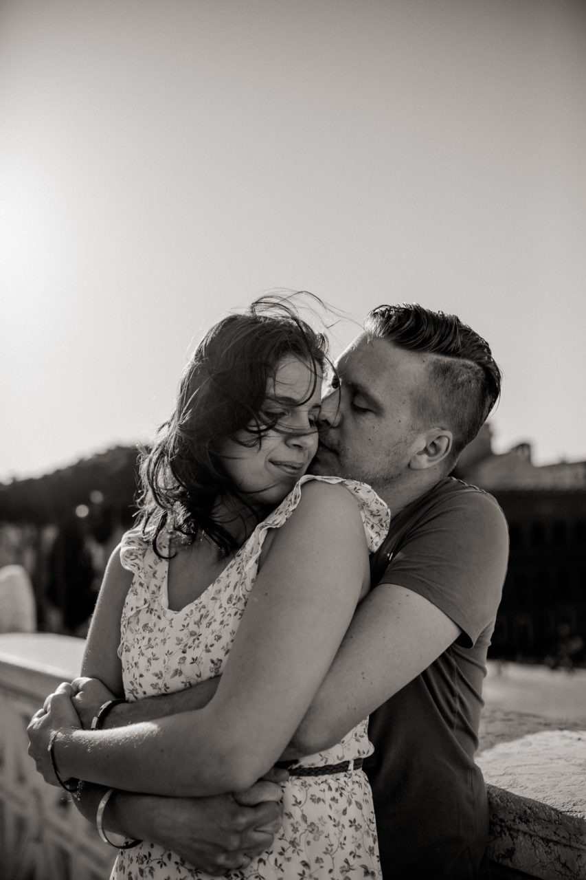 wedding photographer rome-italy elopement-engagement photos Rome-couple portraits holidays-intimate couple portrait