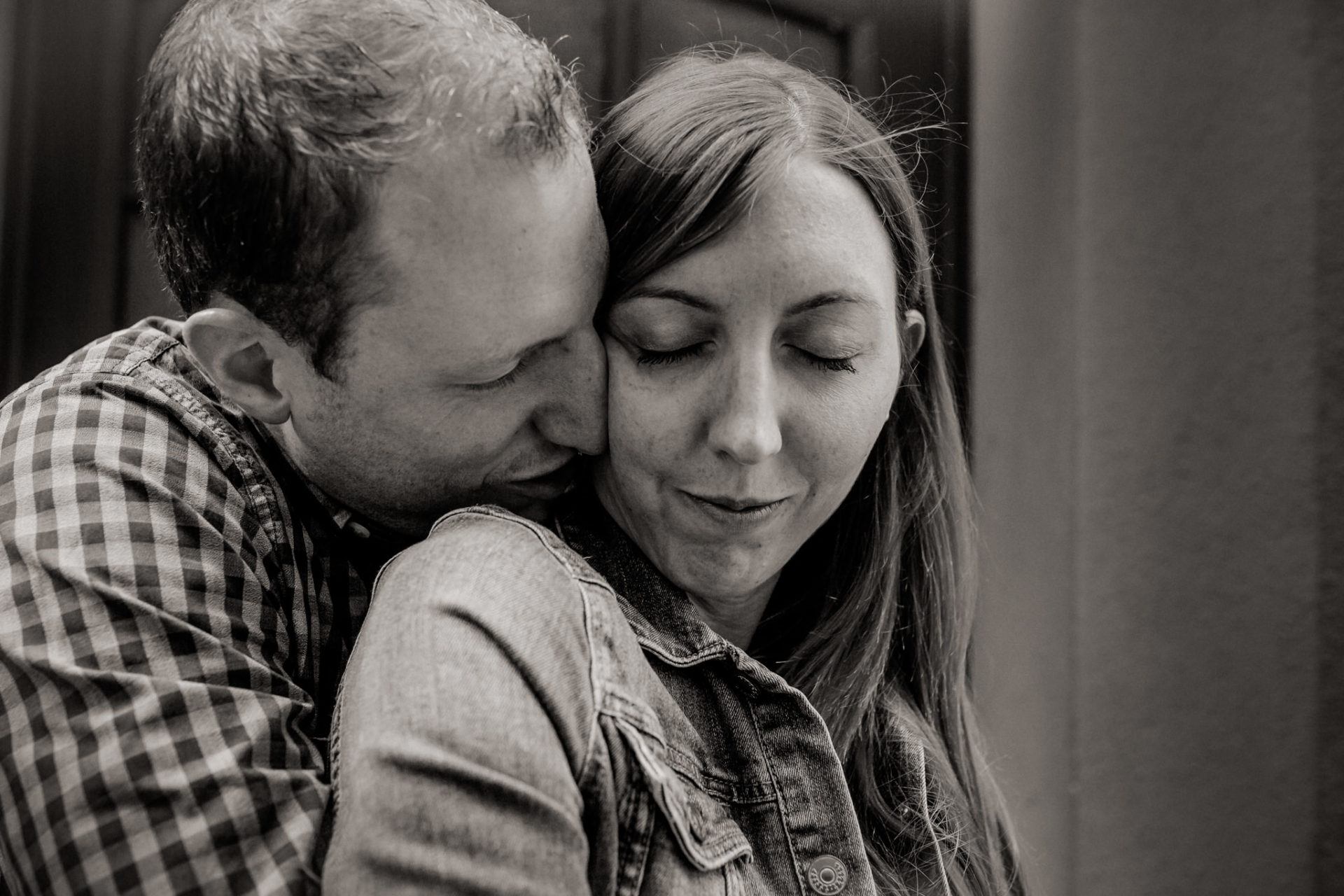 wedding photographer austria-engagement photos lake constance-individual couple portraits-mountain elopement-lindau session couple shoot