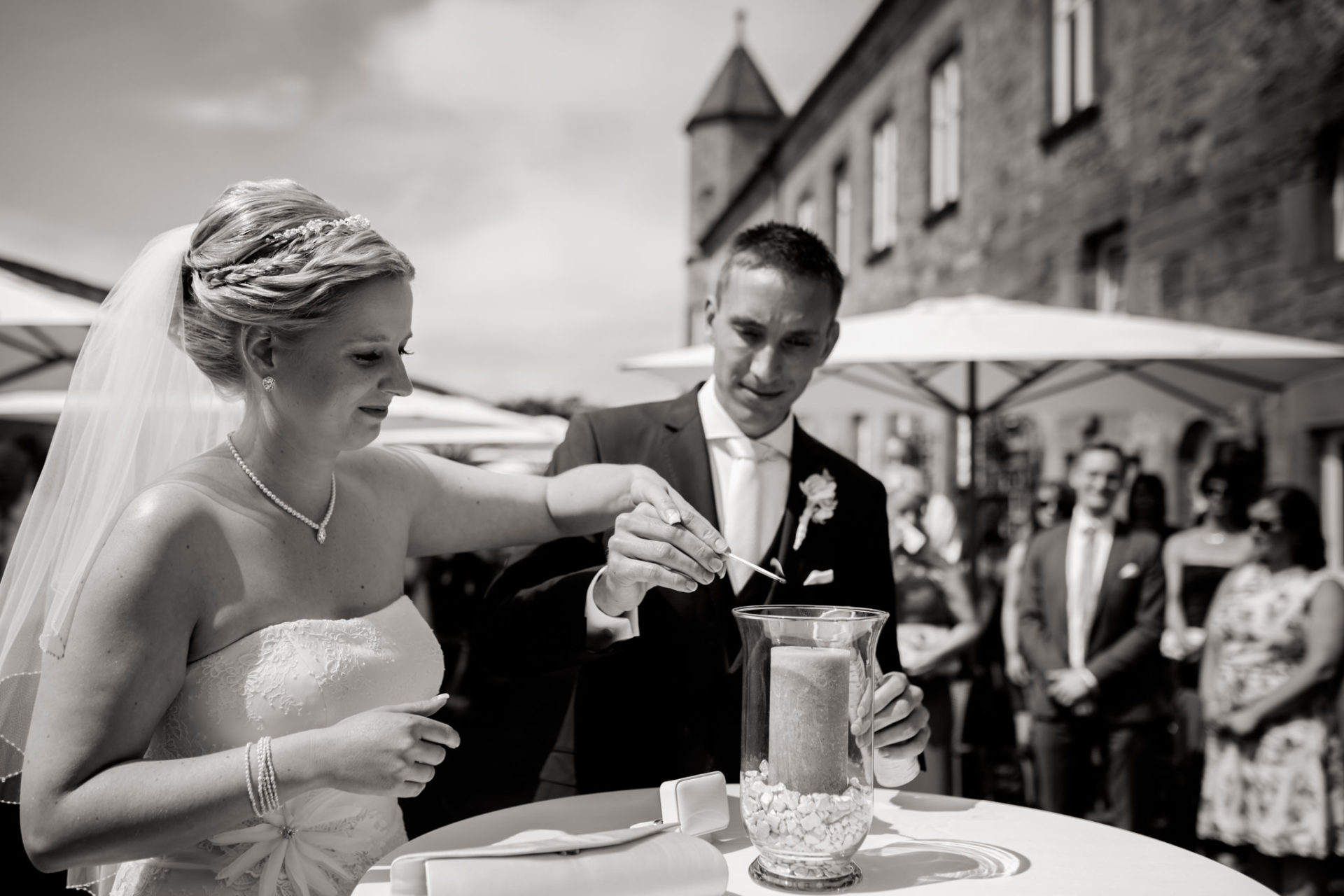 wedding photographer Stuttgart-castle wedding Stettenfels-Black forrest wedding-free ceremony