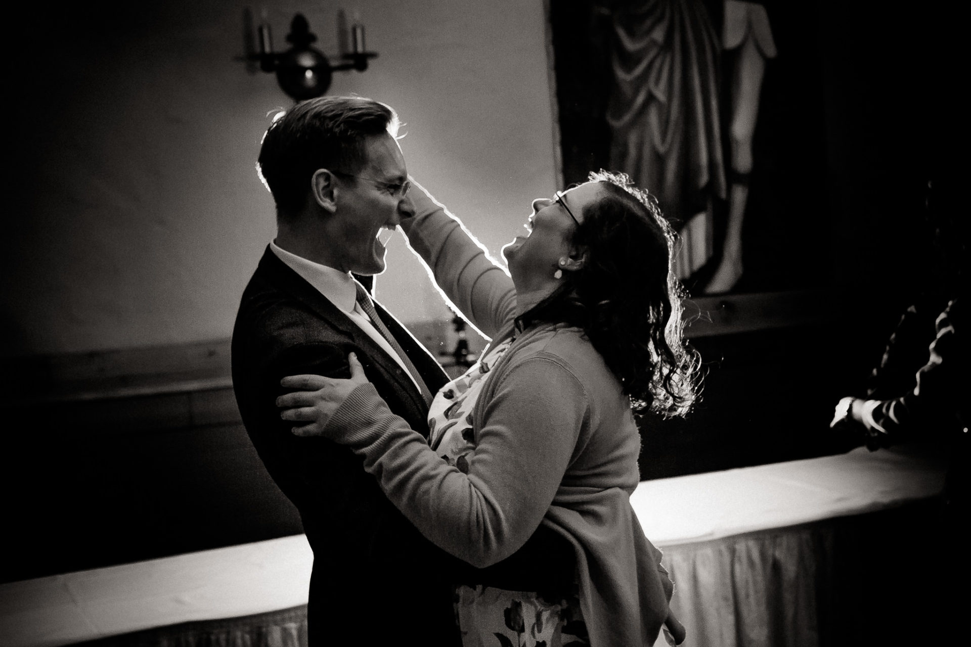 wedding photographer Stuttgart-castle wedding Stettenfels-Black forrest wedding-wedding dance