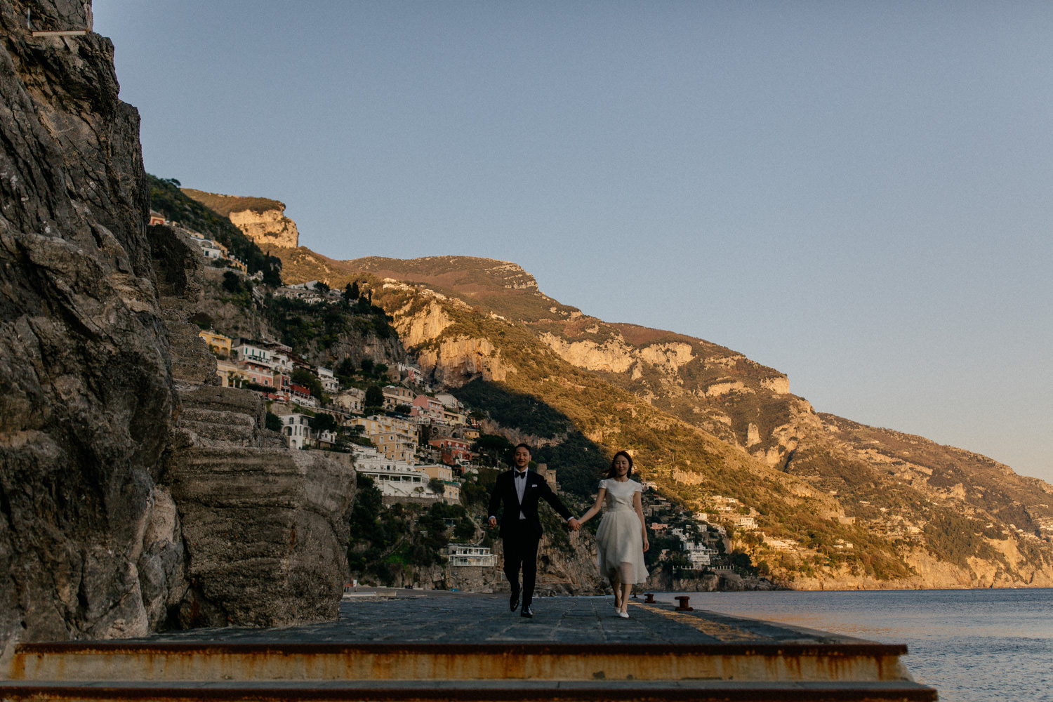 Hochzeitsfotograf Amalfi Küste-Flitterwochen Italien-Positano Strand-