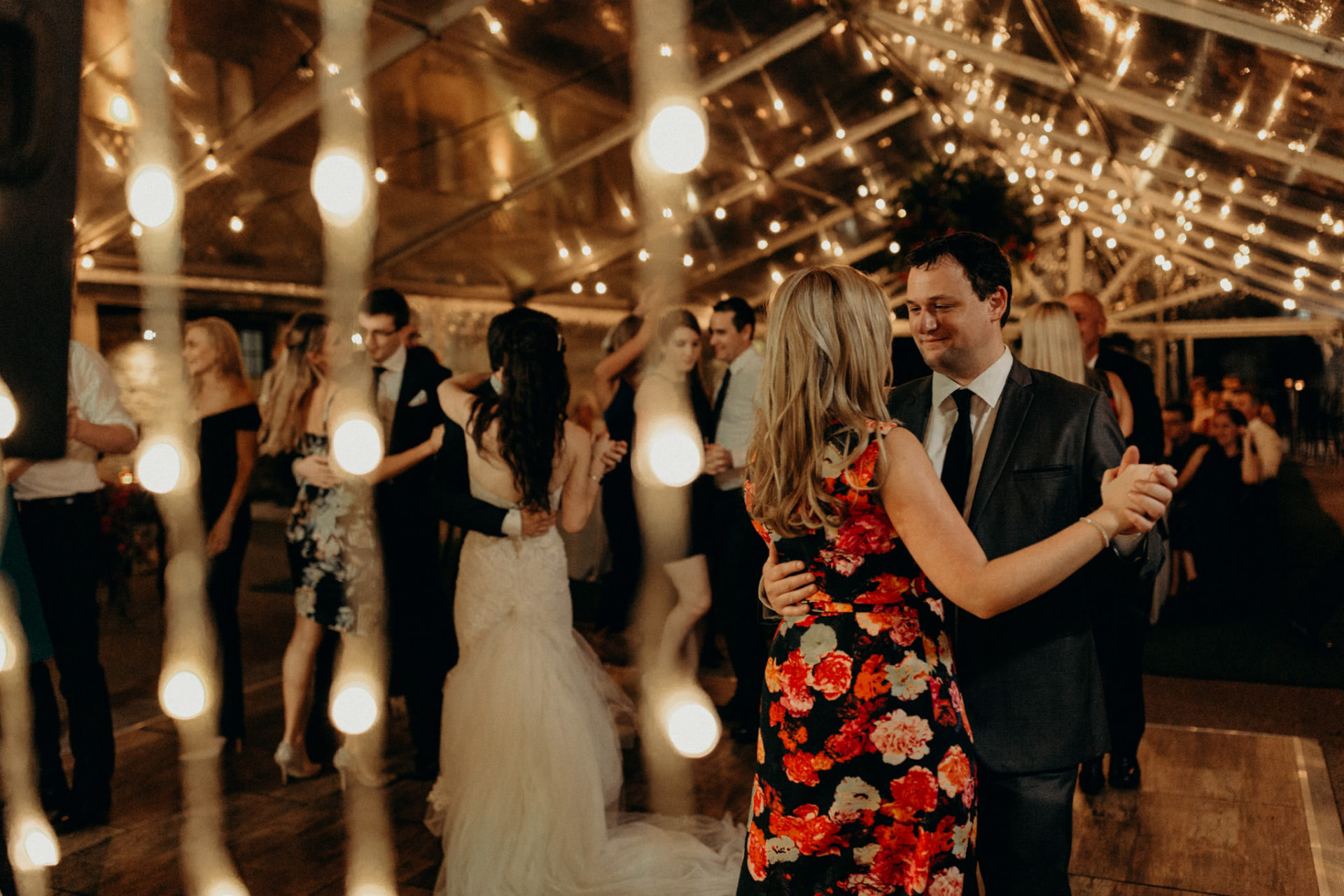 Perth Wedding Photographer-88 Wedding photographer Perth-Lamonts bishop house-solo merav gown-elegant city wedding-dance party