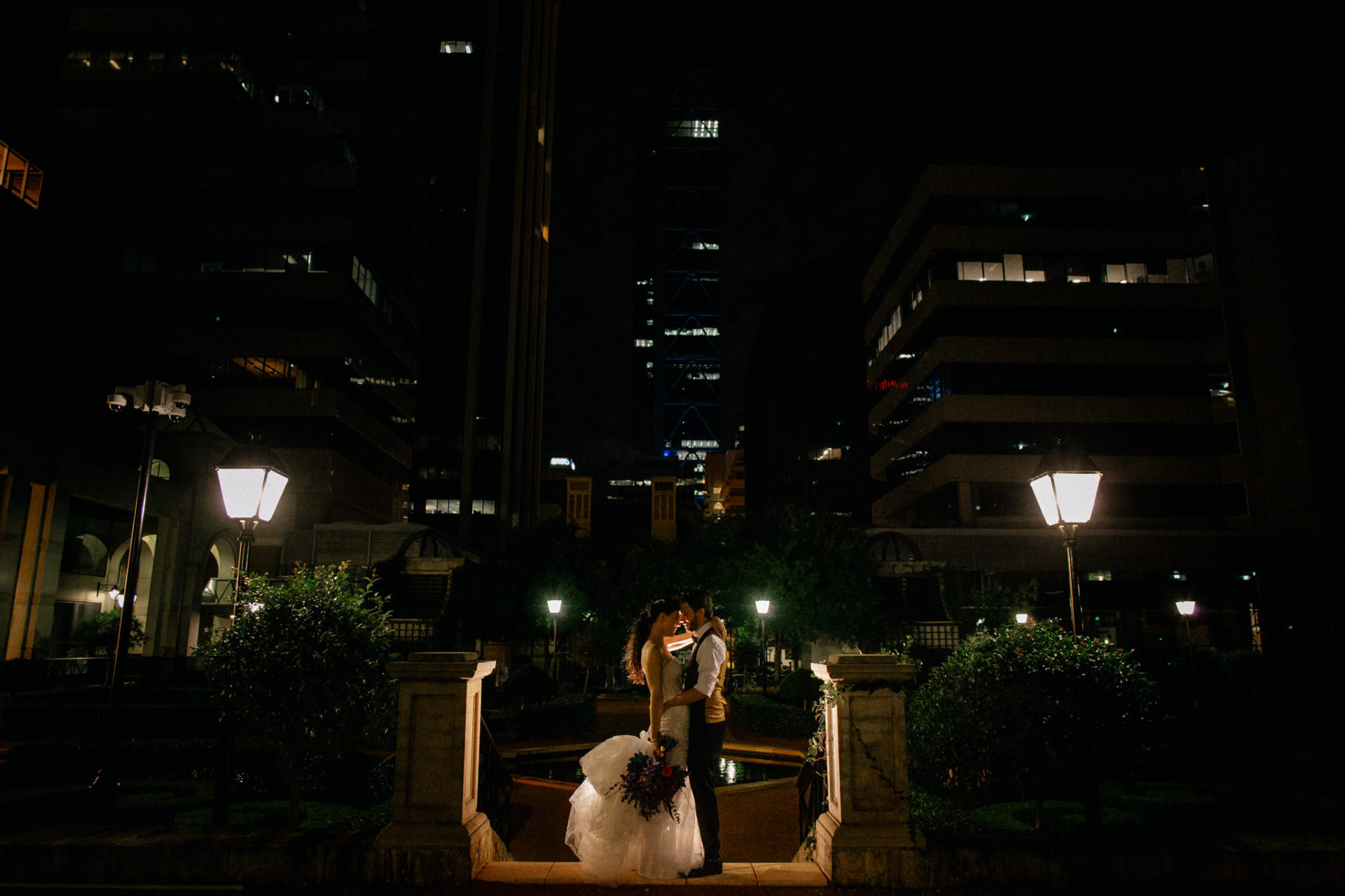 Perth Wedding Photographer-93 Wedding photographer Perth-Lamonts bishop house-solo merav gown-elegant city wedding-bridal portrait night skyline