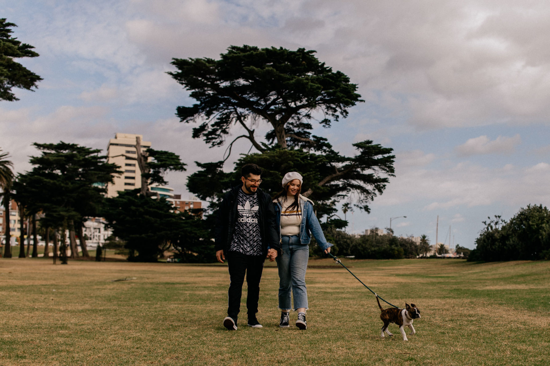 quirky st kilda photographyt-german wedding photographer melbourne-documentary candid unposed wedding photos-engagement session st klida beach-wedding with dog-chester the bochi