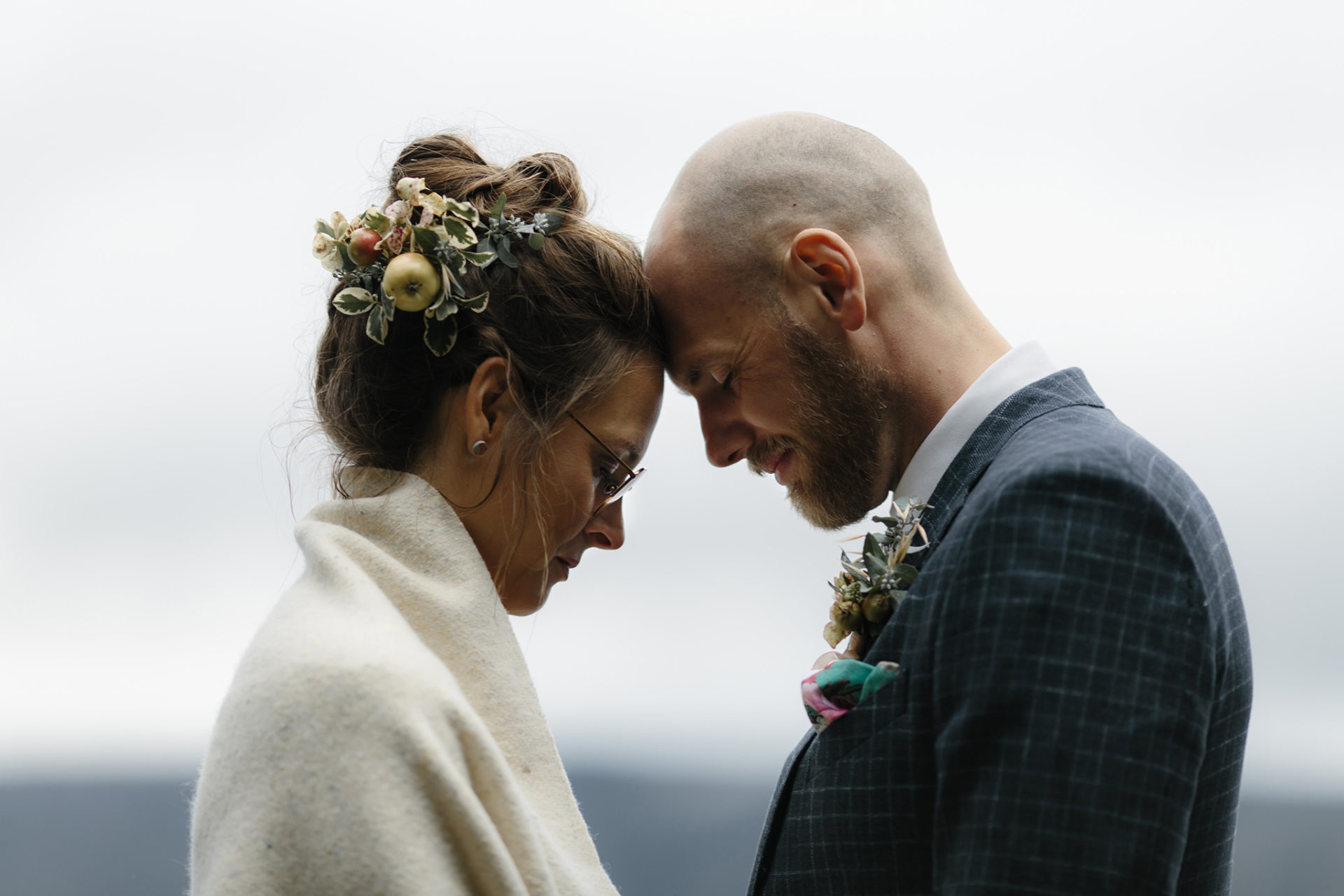 bride groom-tasmania wedding flowers-primula floral styling-elopement pump house point-eukalypt-miniature apples-headpiece